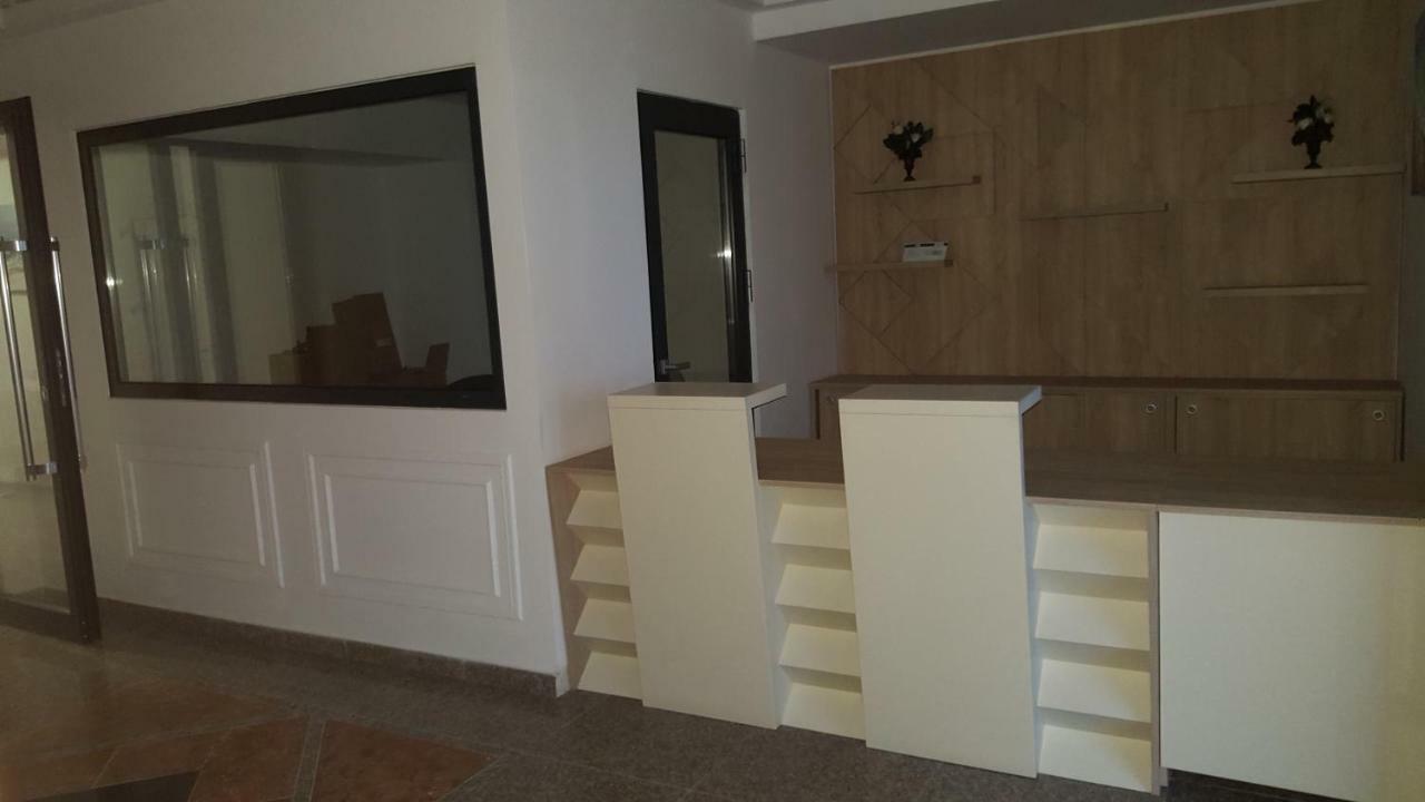 The Horse - De Silva Residence Мамая Екстериор снимка